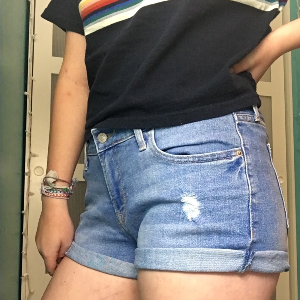 Old Navy Light-Wash Boyfriend Shorts